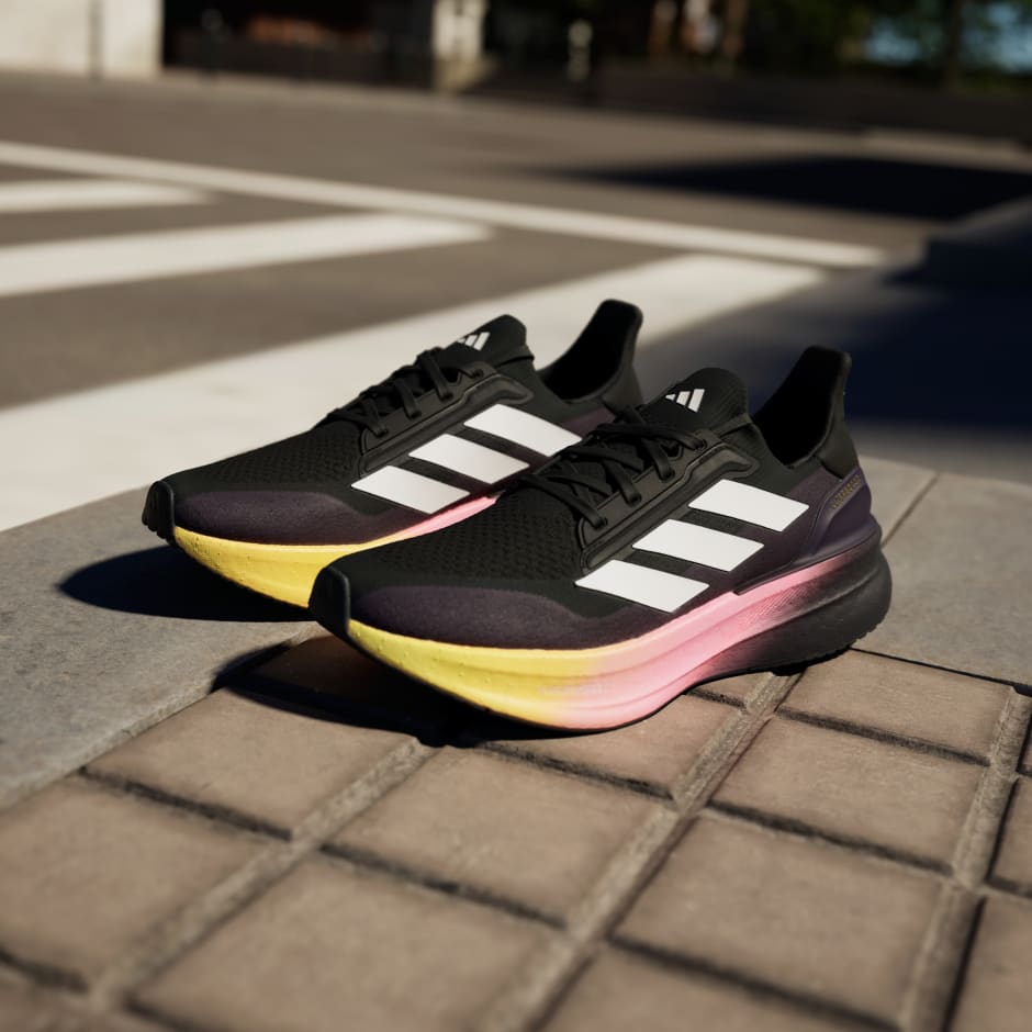 adidas Ultraboost 5x Shoes - Image 4