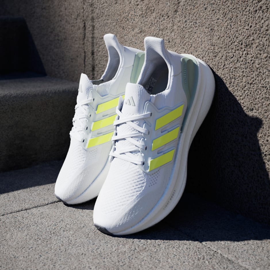 adidas Ultraboost 5 Shoes - Image 4